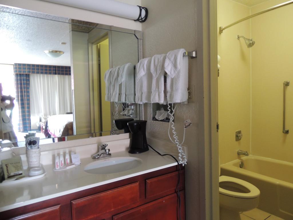 Hotel Ramada New Braunfels Habitación foto